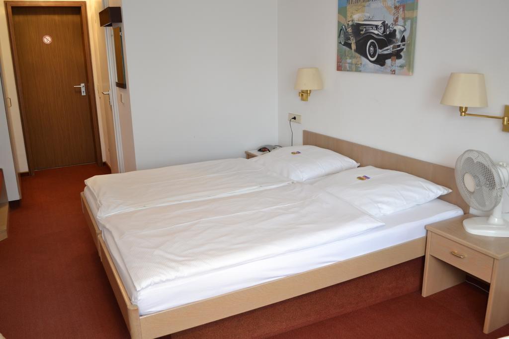 Hotel Hospiz Tübingen Zimmer foto